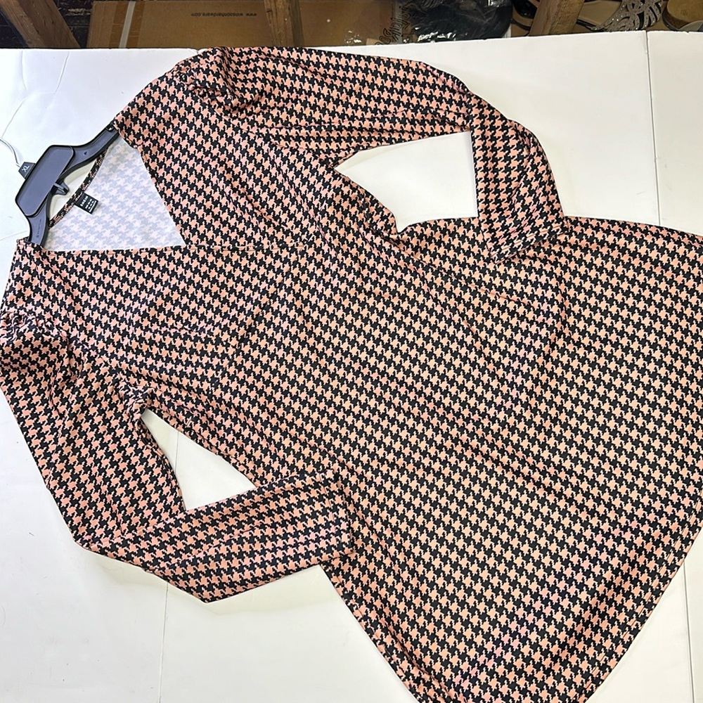 SHEIN peachy orange and black houndstooth dress size XL (US size 12)